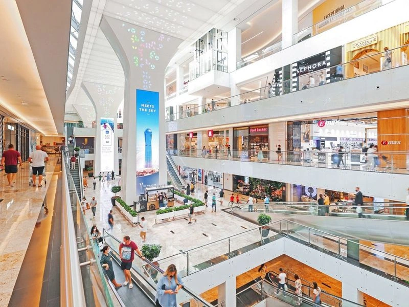 مراکز خرید و برندهای معروف در پالم جمیرا