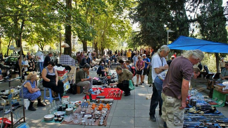 بازار پل خشک (Dry Bridge) تفلیس