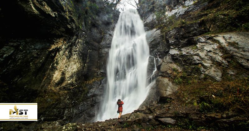 آبشار ماخونتستی
