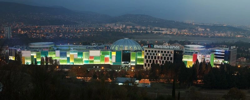 تفلیس مال گرجستان یکی از بزرگترین مراکز خریدی است که در این کشور فرصت خرید در آن خواهید شد.