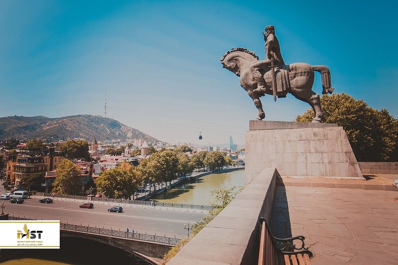 مجسمه واختانگ گرگاسالی