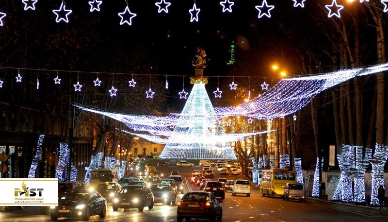 خیابانگردی در کریسمس تفلیس