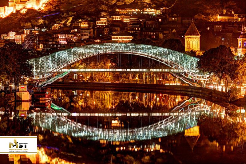 پلی برای صلح