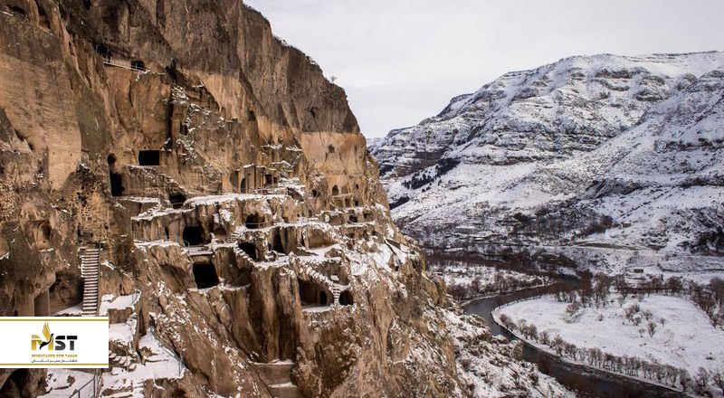 شهر غاری واردزیا