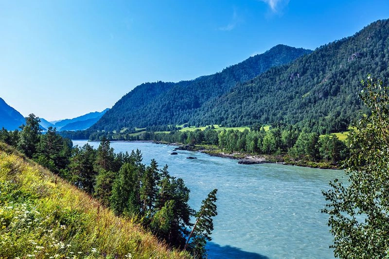 سایت غواصی کشتی سوخته لارک