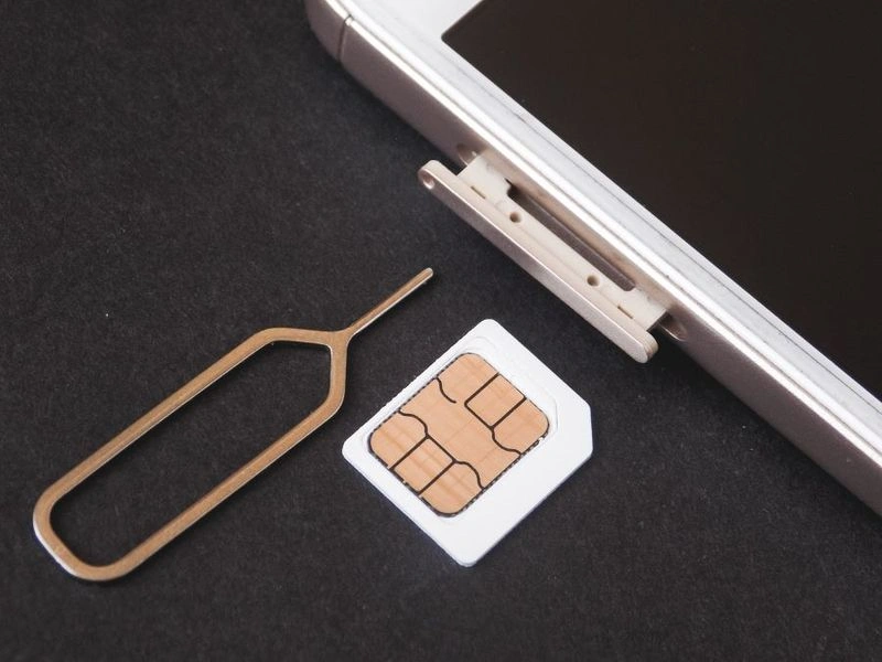 تفاوت بین سیمکارتهای فیزیکی و eSIM در هند