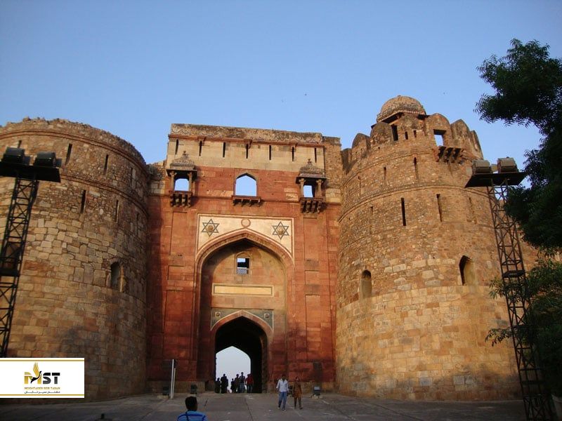 قلعه پورانا کویلا