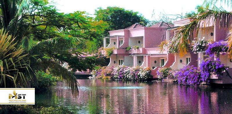 چشم انداز هتل لیلا