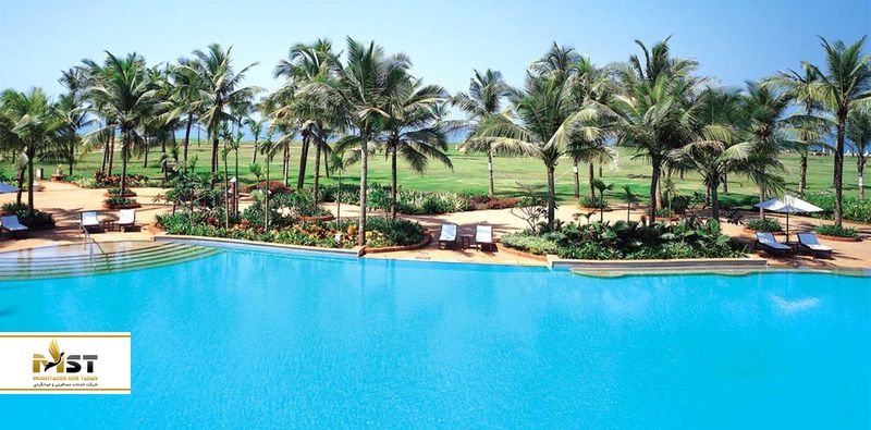 استخر هتل تاج