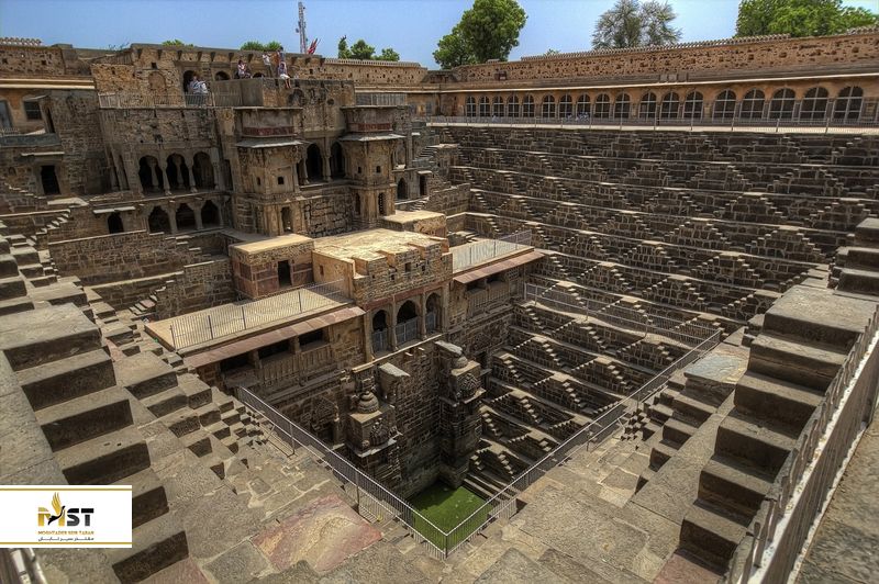 چاند بائوری