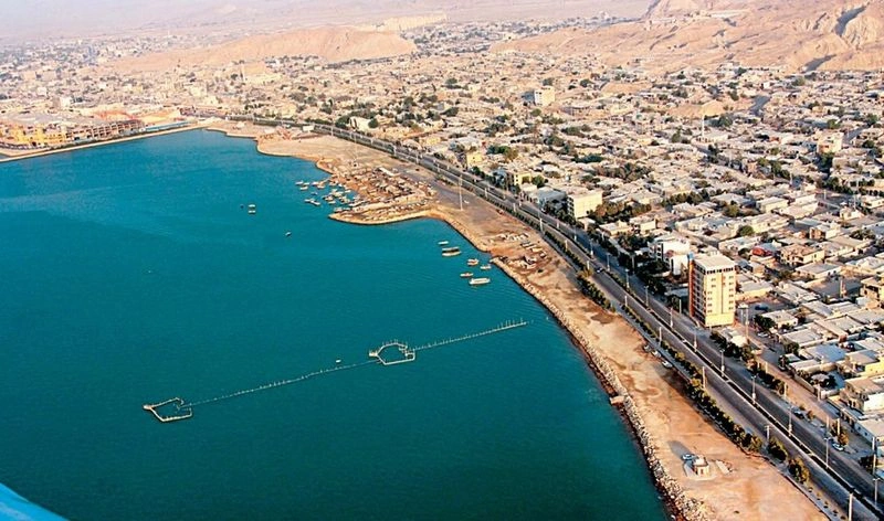 برای راحتی بیشتر در خرید و بازدید از بازارهای درگهان، استفاده از نقشه بازارهای درگهان می&zwnj;تواند به شما کمک کند. بازارها در این منطقه به&zwnj;طور متمرکز در چندین نقطه اصلی و خیابان&zwnj;های اطراف قرار دارند. نقشه&zwnj;ای دقیق از موقعیت بازارهای مختلف، شما را در انتخاب مسیر درست و صرفه&zwnj;جویی در زمان کمک خواهد کرد. همچنین، می&zwnj;توانید از راهنمایی&zwnj;های محلی یا اطلاعات دیجیتال استفاده کنید تا بهترین مسیرها و نزدیک&zwnj;ترین بازارها به محل اقامت خود را بیابید.