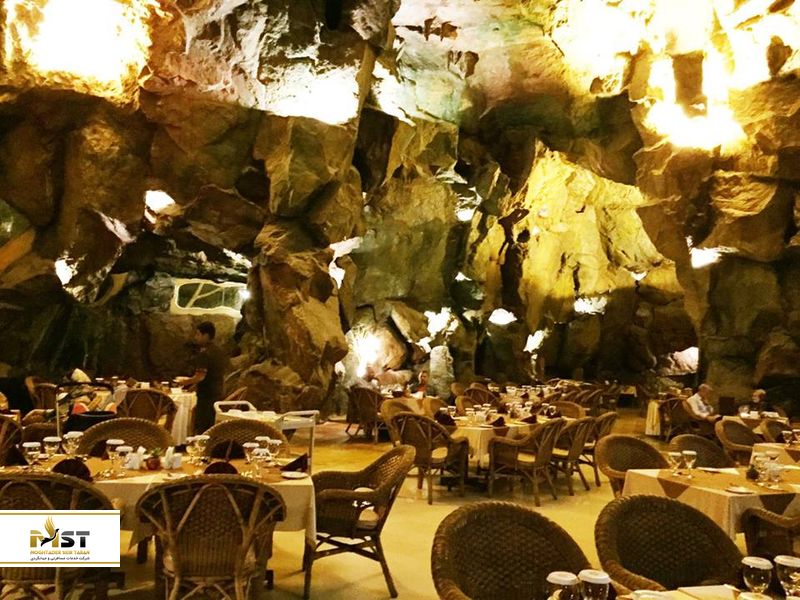 رستوران کوه نور