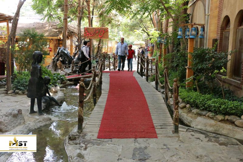  رستوران پدیده شاندیز