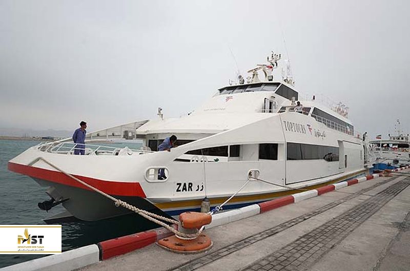 گشت با کشتی تاپ تورز