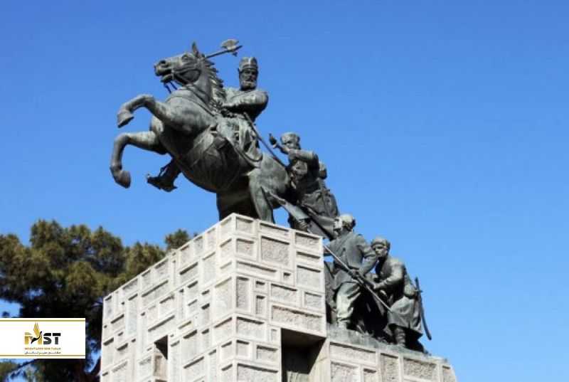  آرامگاه نادرشاه