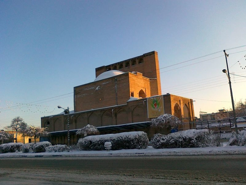 سرانجام در تاریخ ۱۵ دی ۱۳۱۰، مصلی مشهد با شماره ثبت ۱۴۱ به&zwnj;عنوان یکی از آثار ملی ایران به ثبت رسید.