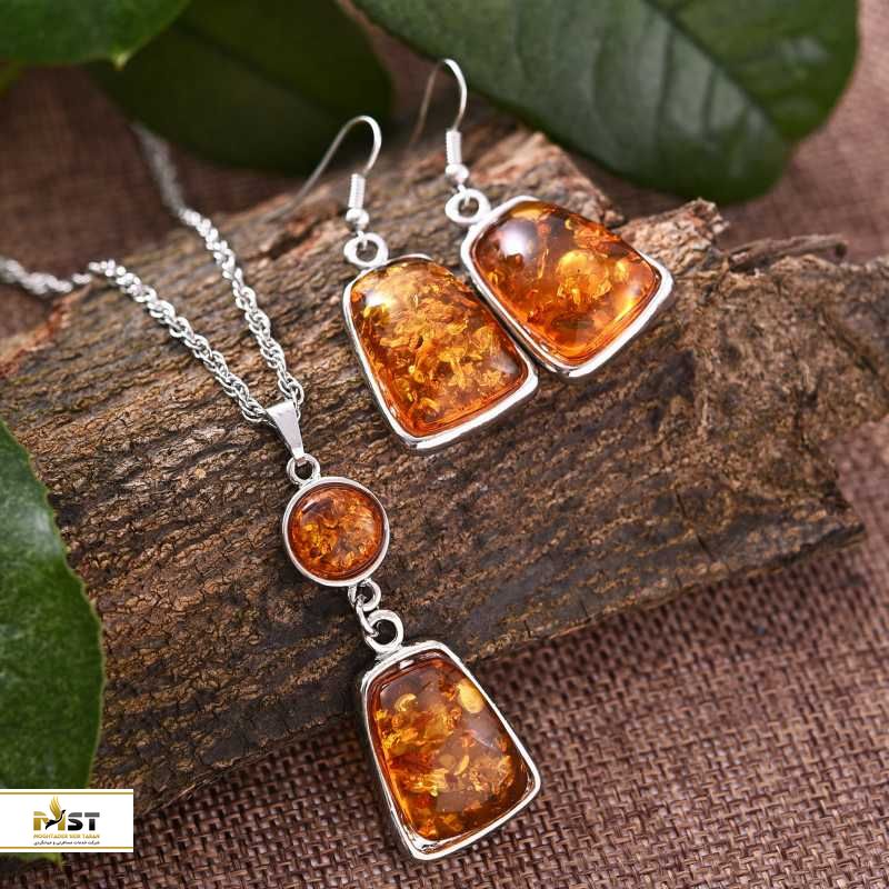  جواهرات کهربایی