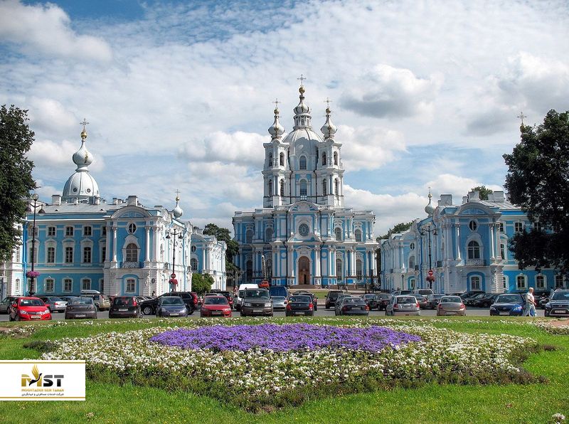 کلیسای اسمولینی