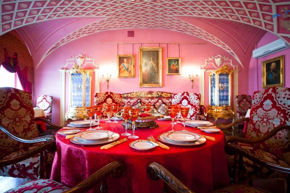 رستوران های سنت پترزبورگ