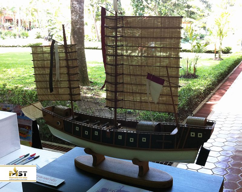 بازار شناور آمپاوا