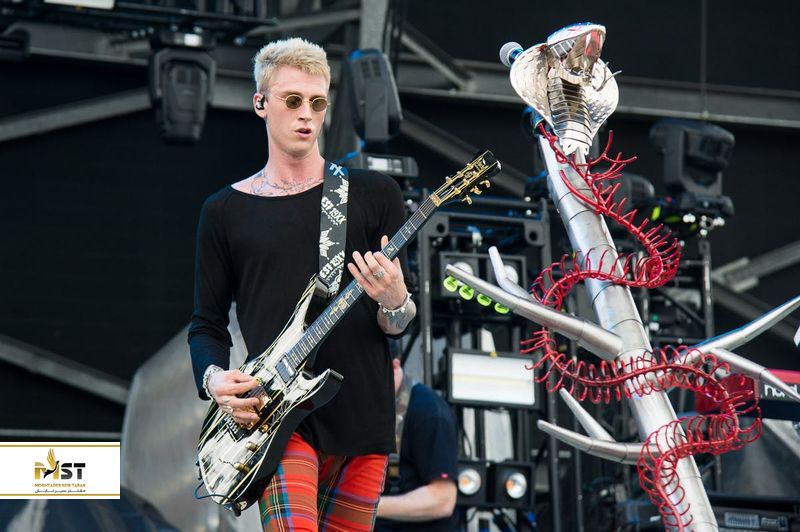 Machine Gun Kelly Hotel