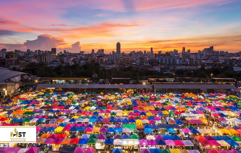 Rod Fai Night Market