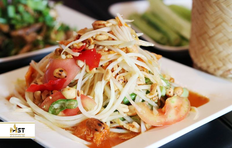 Mezzaluna Bangkok at lebua