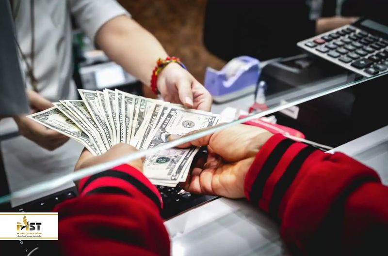 تبدیل ارزهای مختلف در بانکوک