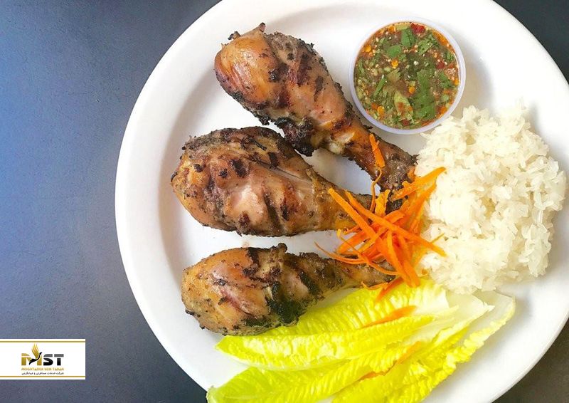 غذای تایلندی مرغ سرخ شده