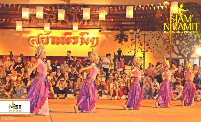 Khon at Sala Chalermkrung