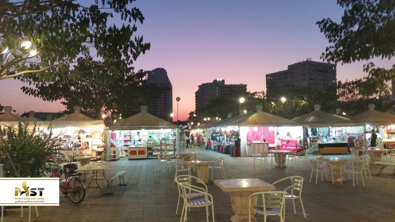 بازار شبانه پراتومناک