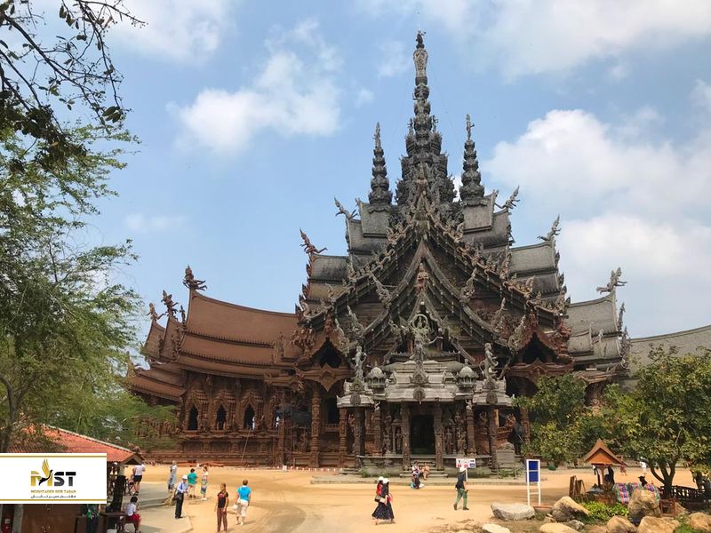 معرفی معبد حقیقت