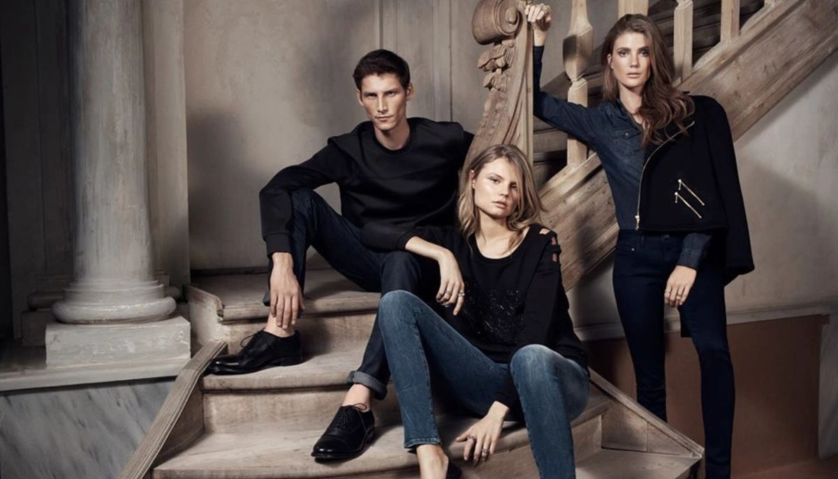 معرفی برندهای لباس ترک کار سختی نیست، زیرا ترکیه در دو دهۀ اخیر در بالای لیست پربازدیدترین کشورها برای ایرانیان قرار داشته است. هر ایرانی که به استانبول سفر کرده باشد، حداقل یک برند ترک را می&zwnj;شناسد؛ اما طبق آمار سایت toursaroundturkey، بیش از ۲۰ هزار تولیدکننده پارچه و ۵۲ هزار تولیدکننده پوشاک در سراسر ترکیه وجود دارند. گستردگی برندها در این کشور به قدری بالا است که معرفی همه آنها نیاز به نوشتن یک کتاب کوتاه دارد!