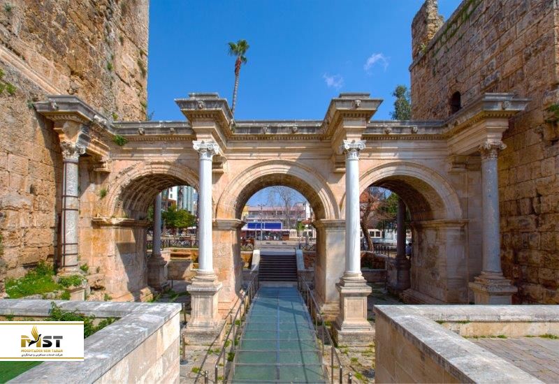 دریاچه&zwnj;ی هادریان