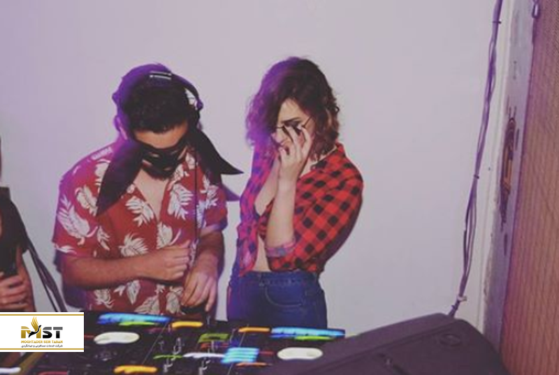 باشگاه شبانه Up Shot