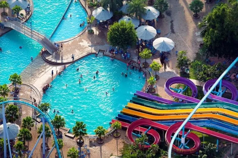 هیجان سرسره&zwnj;های آبی لند آف لجندز آنتالیا