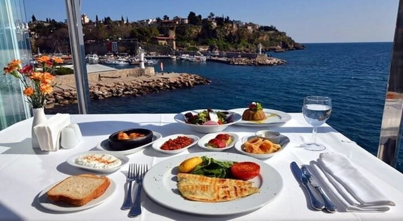 غذای لذیذ و معروف ترکیه