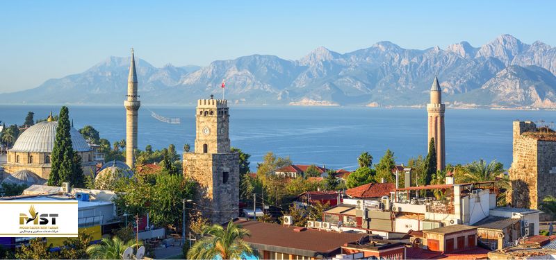 برج ساعت آنتالیا