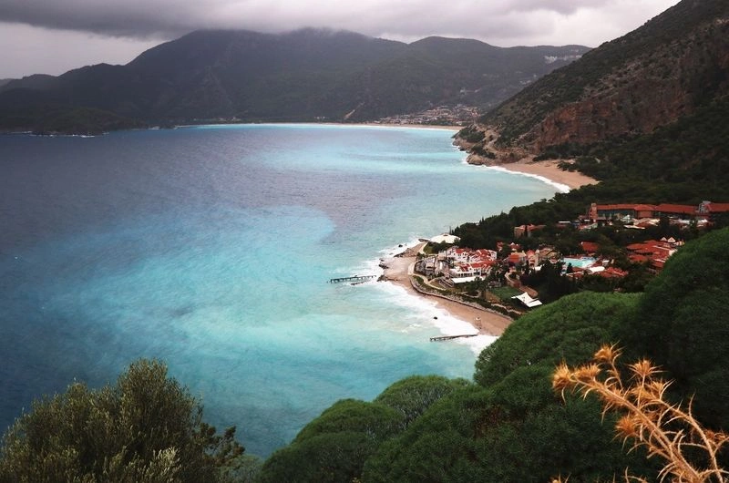 فتحیه در زمستان