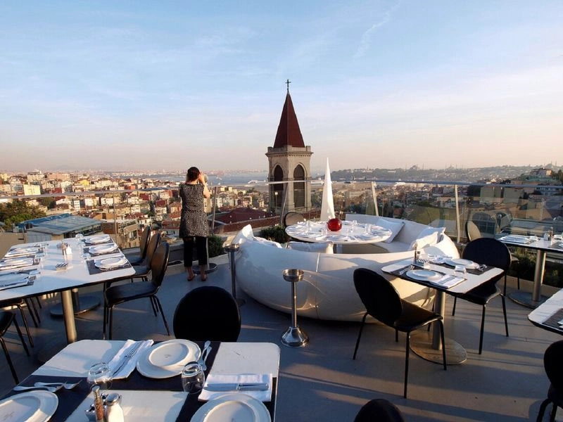 معروف&zwnj;ترین رستوران&zwnj;های بین&zwnj;المللی در استانبول