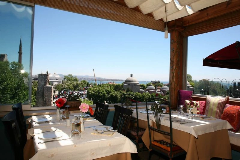 رستوران هندی داب اندین استانبول (Dubb Indian)