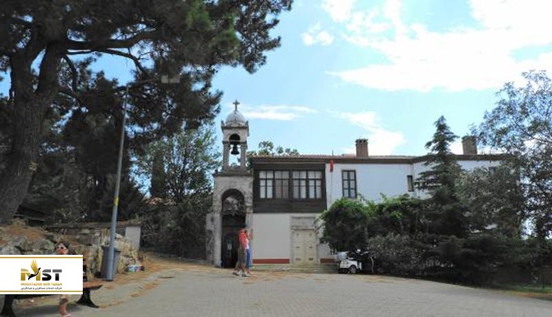 کلیسای آیایورکی