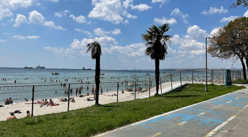 فضای بیرونی ساحل فلوریا استانبول