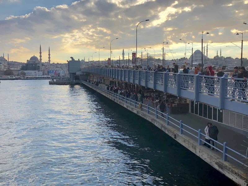 جاهای دیدنی اطراف پل گالاتا