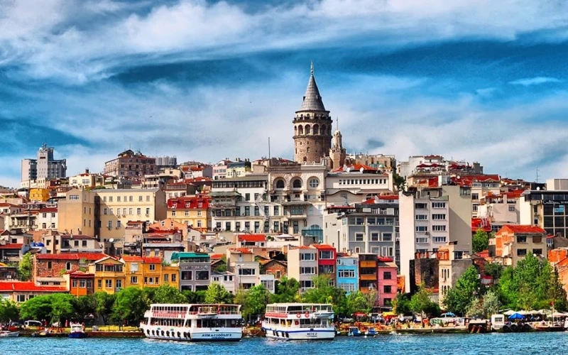 بهترین زمان برای گشت&zwnj;وگذار و بازدید از جاذبه&zwnj;ها