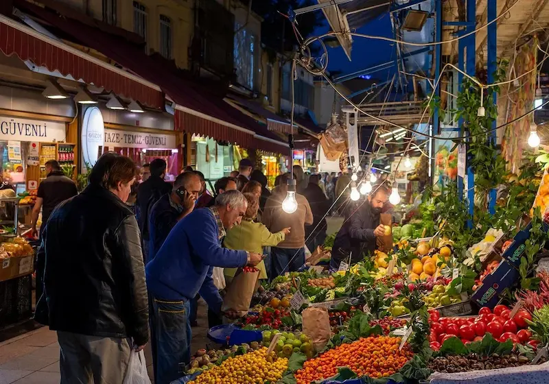 بازار محلی کادیکوی