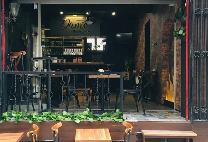  رستوران ایرانی دامو در استانبول