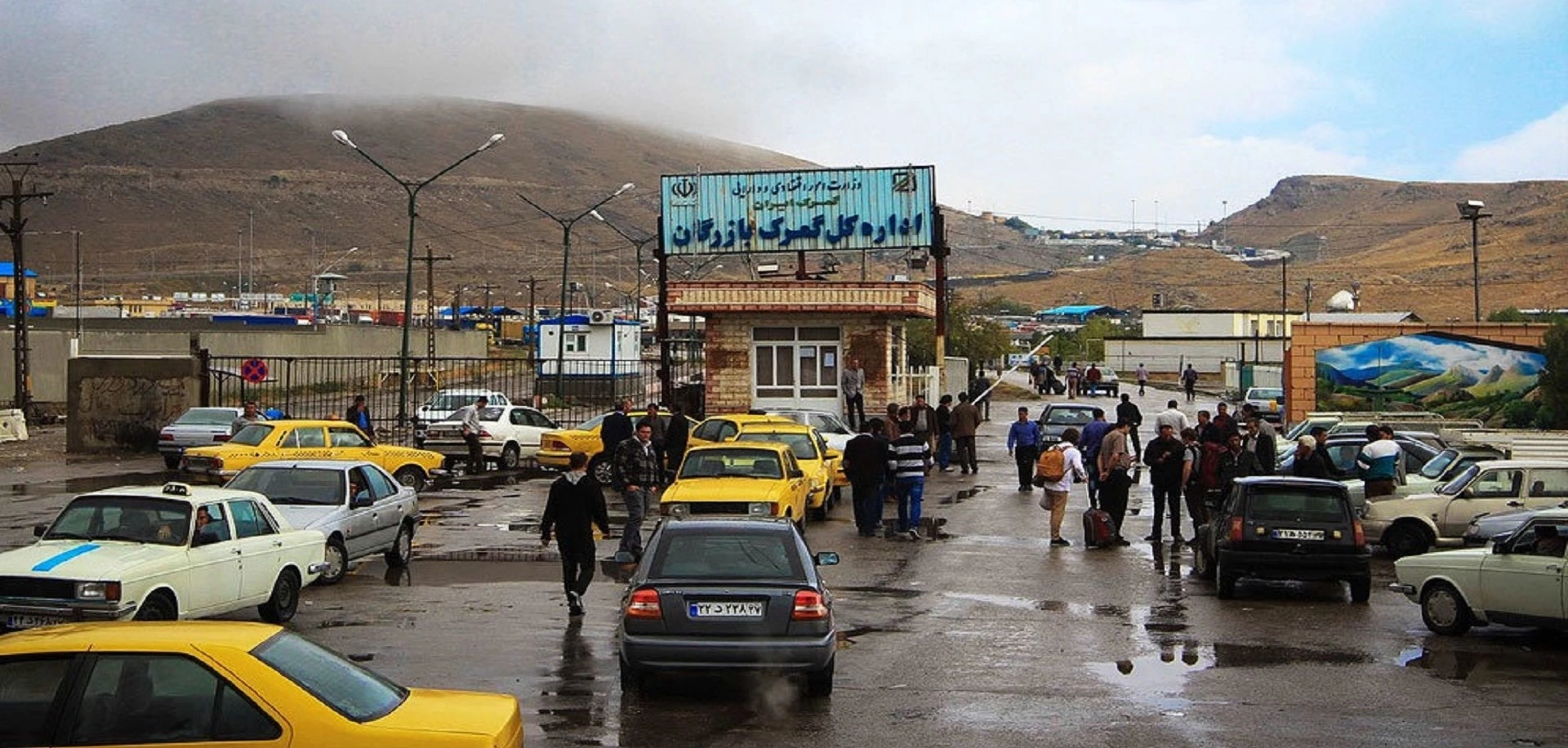 معروفترین و پرطرفدارترین مسیر در سفر زمینی به ترکیه، مرز بازرگان است.