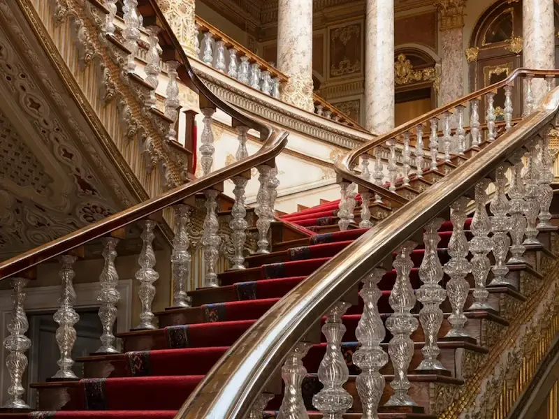 پلکان کریستالی، نماد تجمل افراطی عثمانی