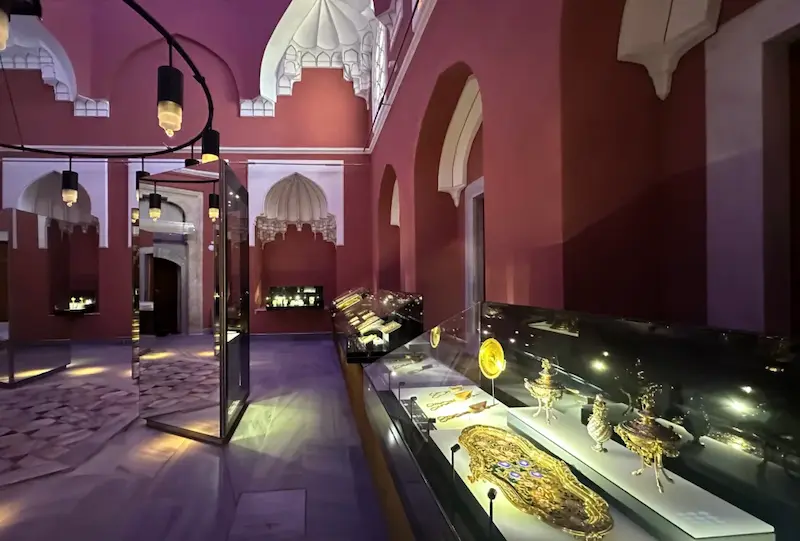 خزانه امپراتوری کاخ توپکاپی